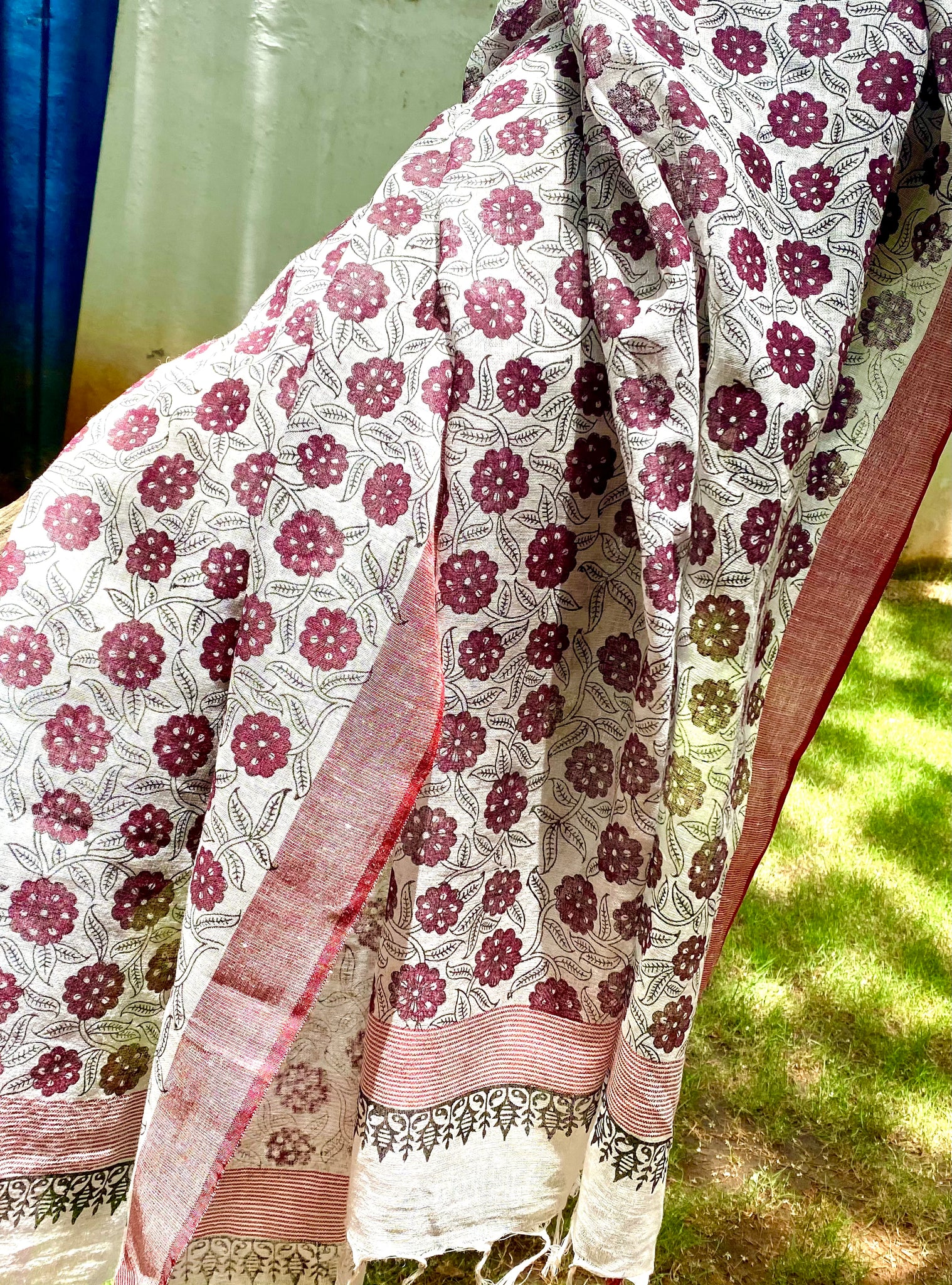 Maroon flowers Pure Linen Dupatta Scarf